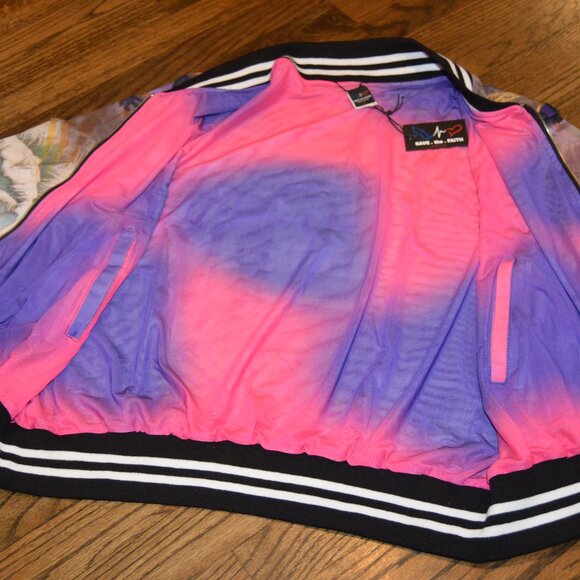 Save the Faith Brand~Boutique~NWT~Large~Short Zip up Jacket~Reversible~Nylon~ - Picture 8 of 15